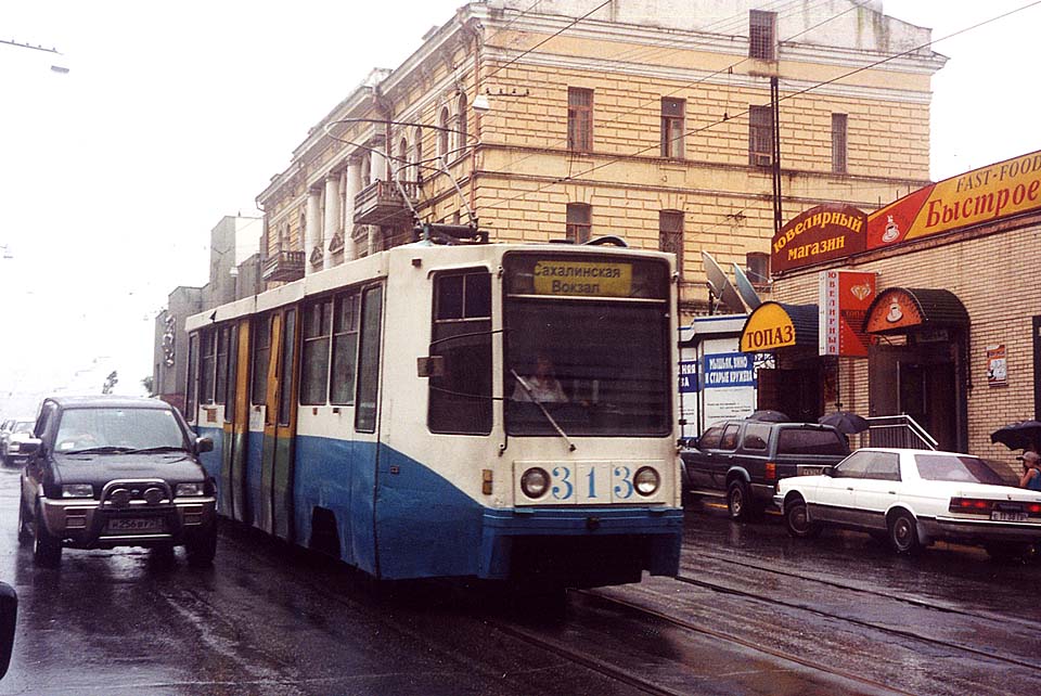 Владивосток. 71-608К (КТМ-8) №313