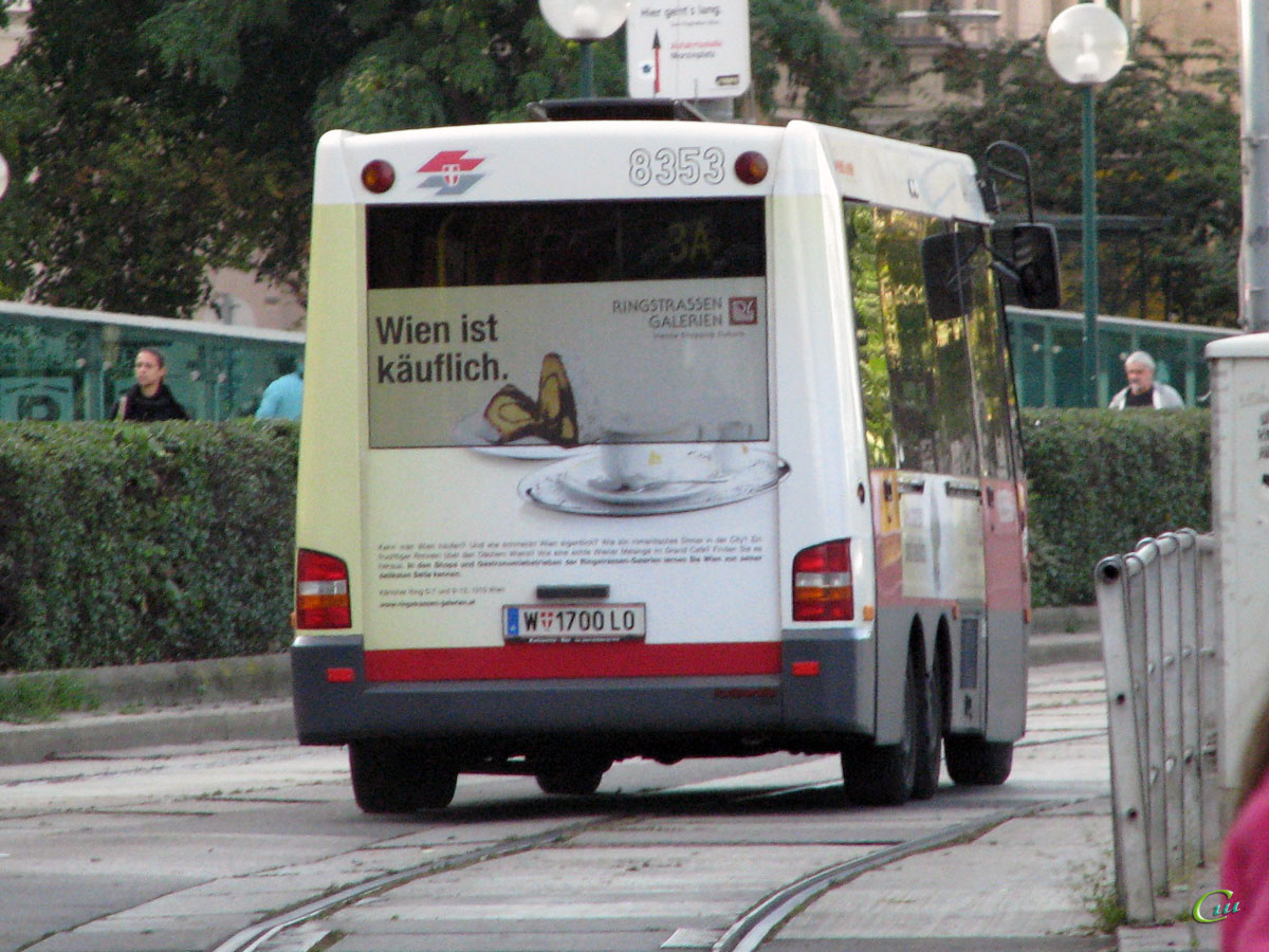 Вена. Kutsenits City IV (Volkswagen T5) W 1700 LO