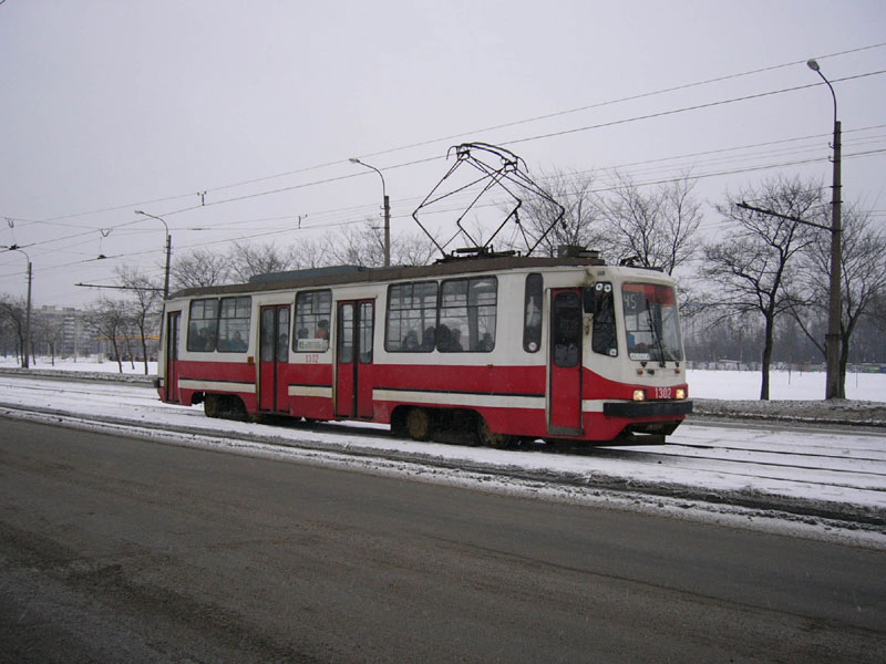 Санкт-Петербург. 71-134К (ЛМ-99К) №1302