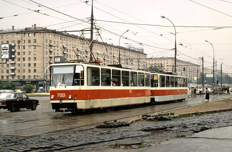 Москва. Tatra T7B5 №7001, Tatra T7B5 №7002