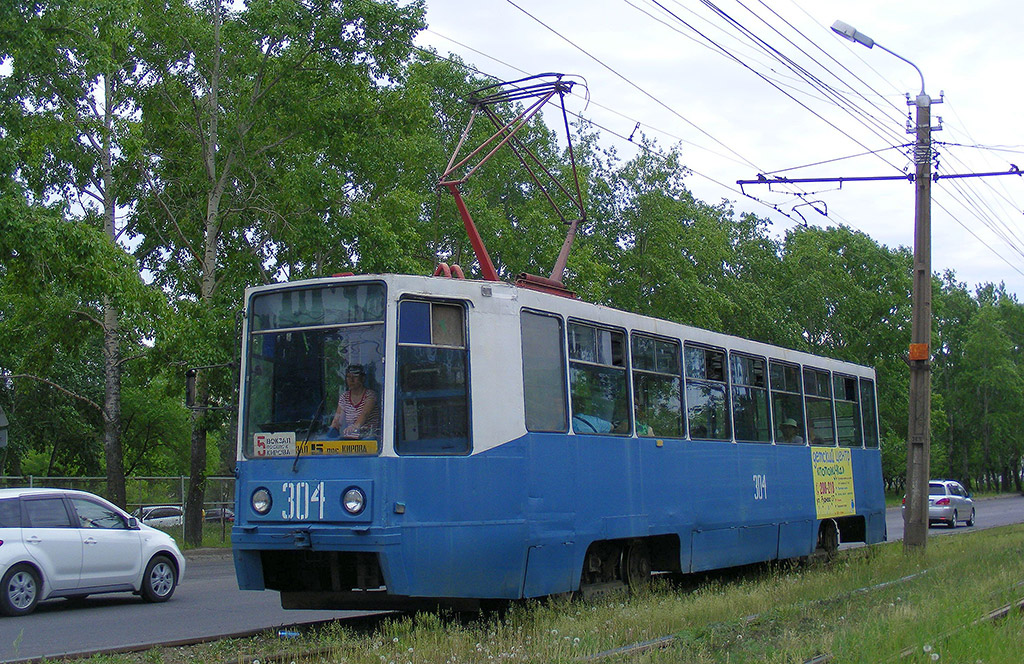 Хабаровск. 71-608К (КТМ-8) №304