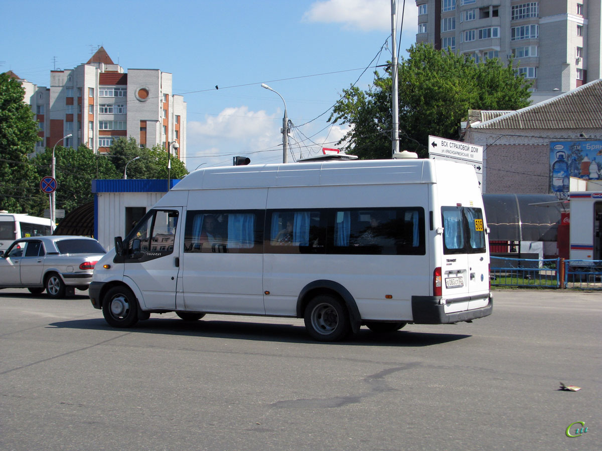 Брянск. Ford Transit е083ст