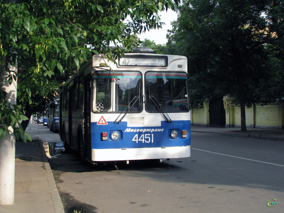 Москва. ЗиУ-682ГМ №4451