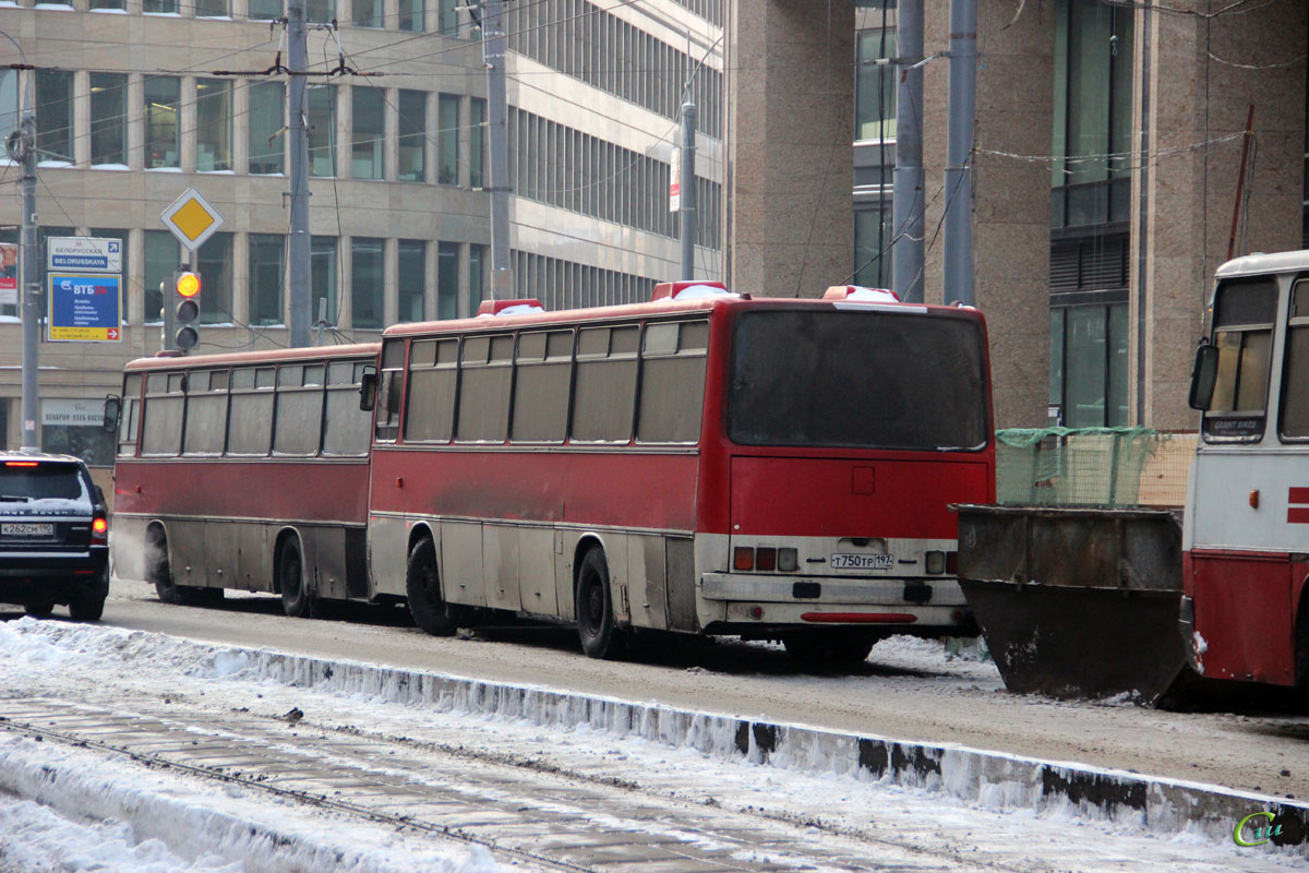 Москва. Ikarus 256.75 т750тр