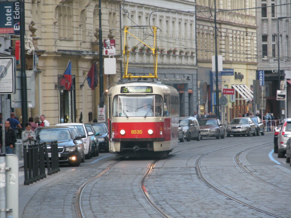 Прага. Tatra T3R.P №8535