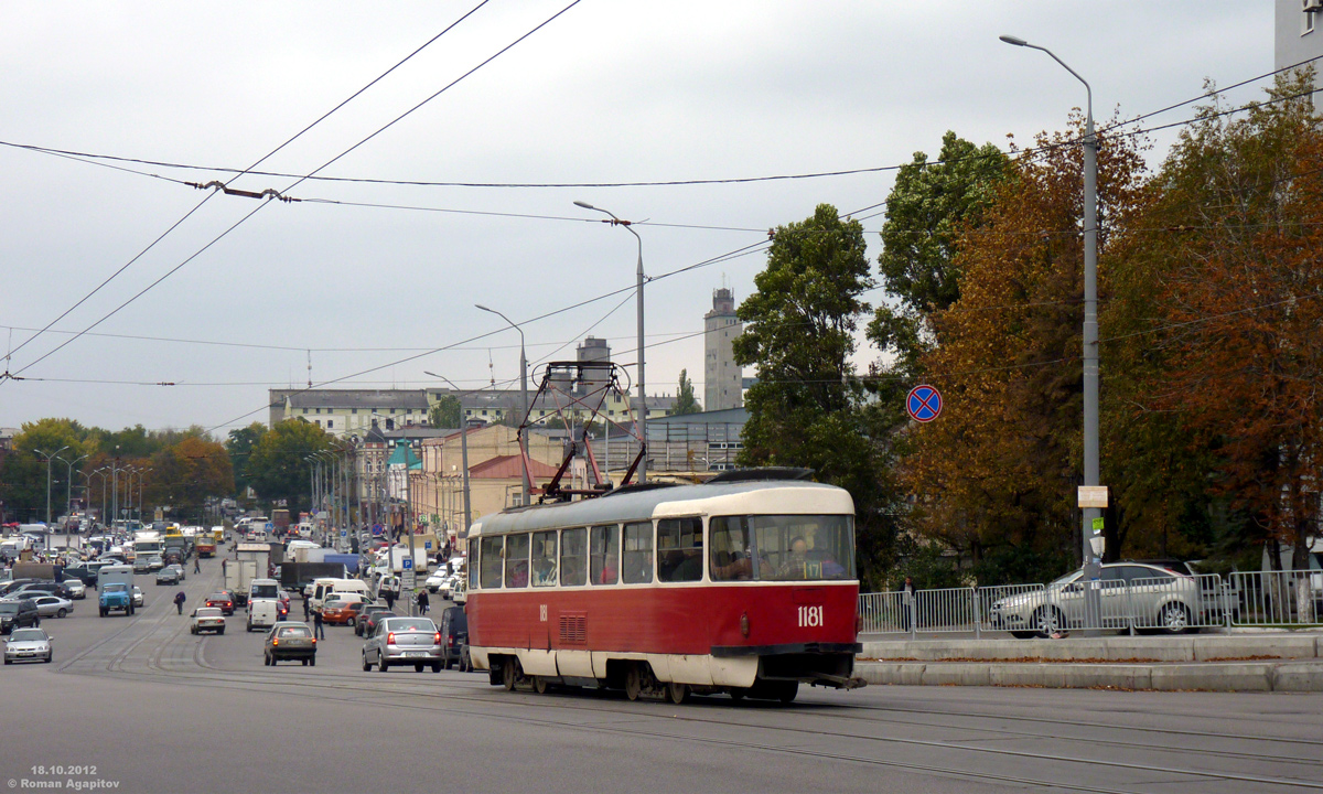 Днепр. Tatra T3 (двухдверная) №1181