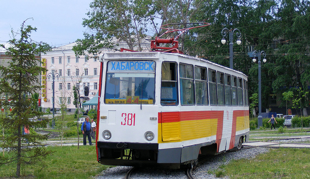Хабаровск. 71-605А (КТМ-5А) №381