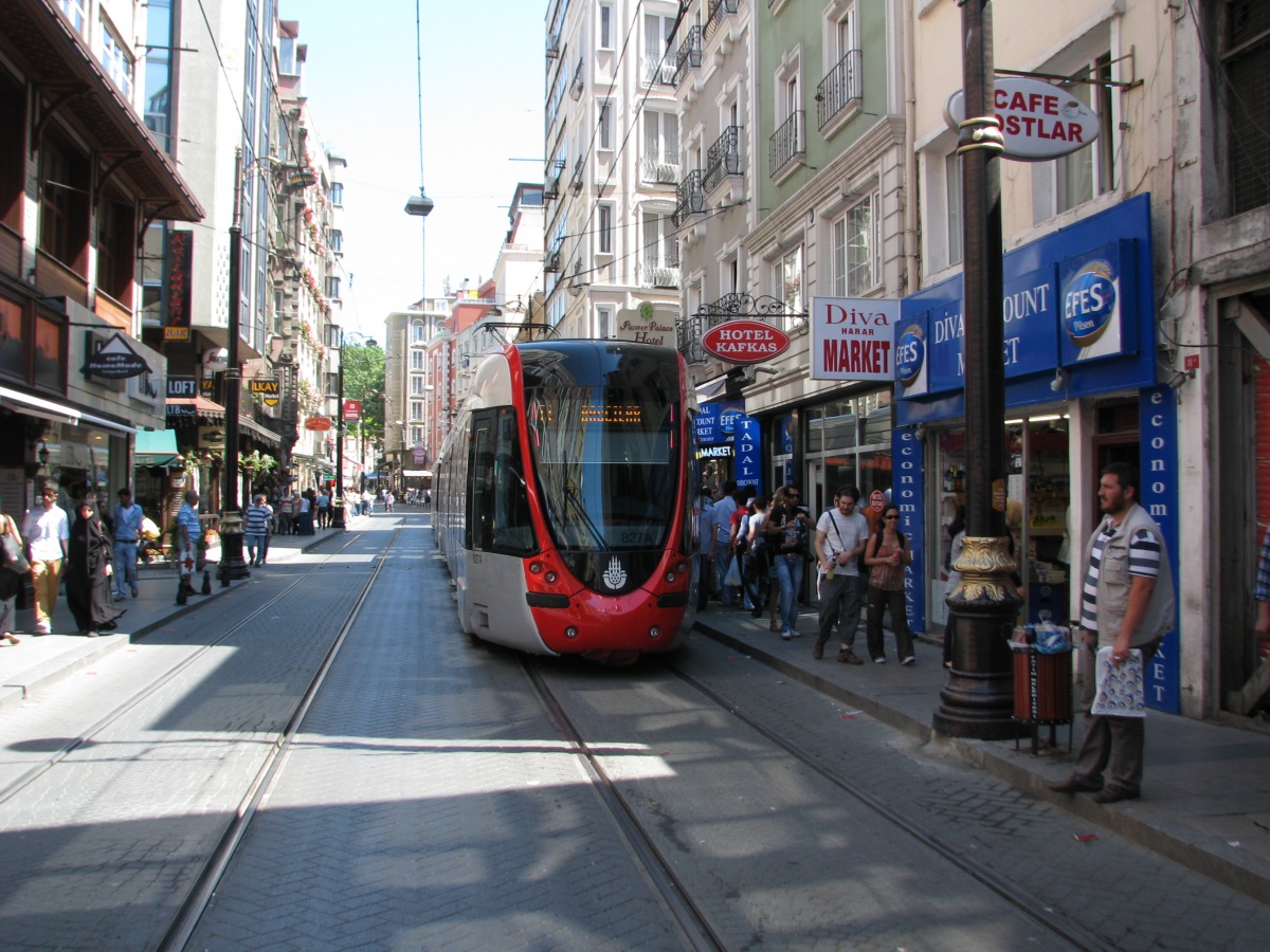 Стамбул. Alstom Citadis 301 №827
