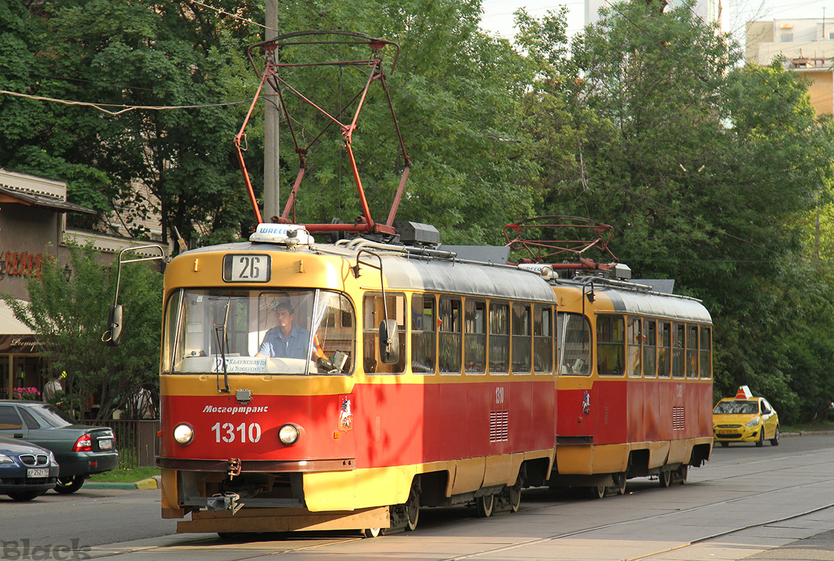 Москва. Tatra T3 (МТТЕ) №1310, Tatra T3 (МТТЕ) №1303