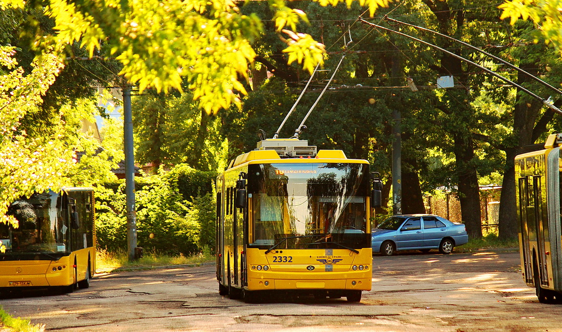 Киев. Богдан Т90110 №2332