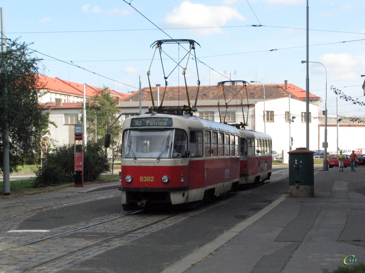 Прага. Tatra T3R.P №8382