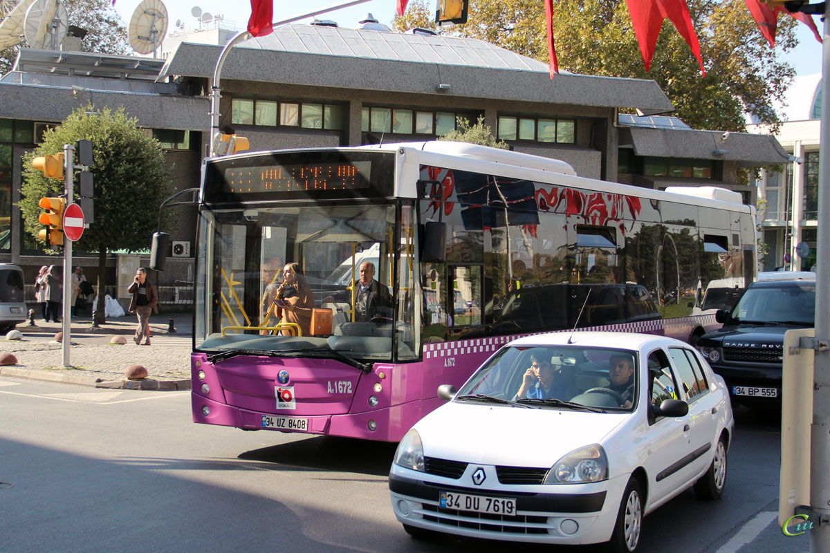 Стамбул. Temsa Avenue LF 34 UZ 8408
