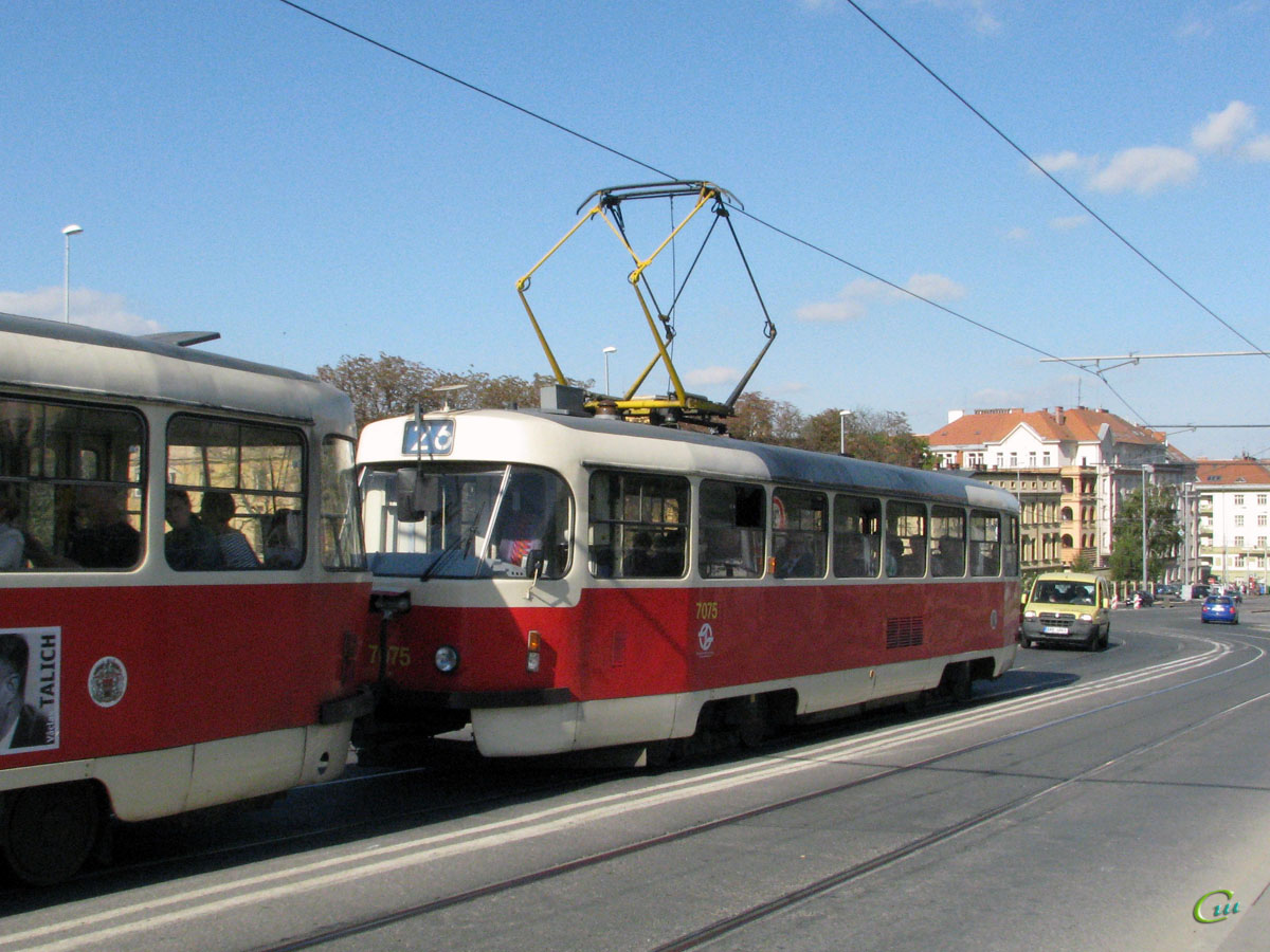Прага. Tatra T3SUCS №7075