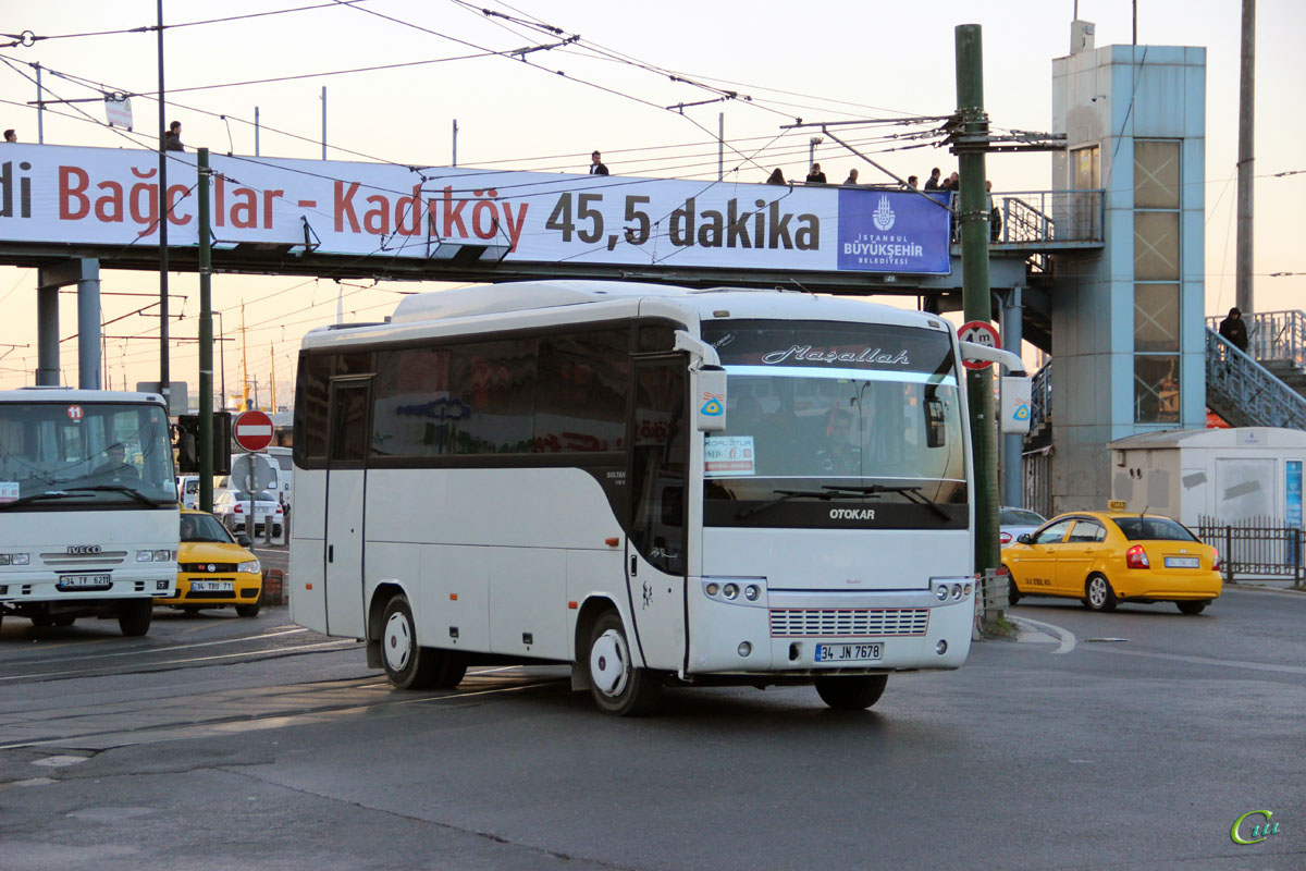 Стамбул. Otokar Sultan 34 JN 7678