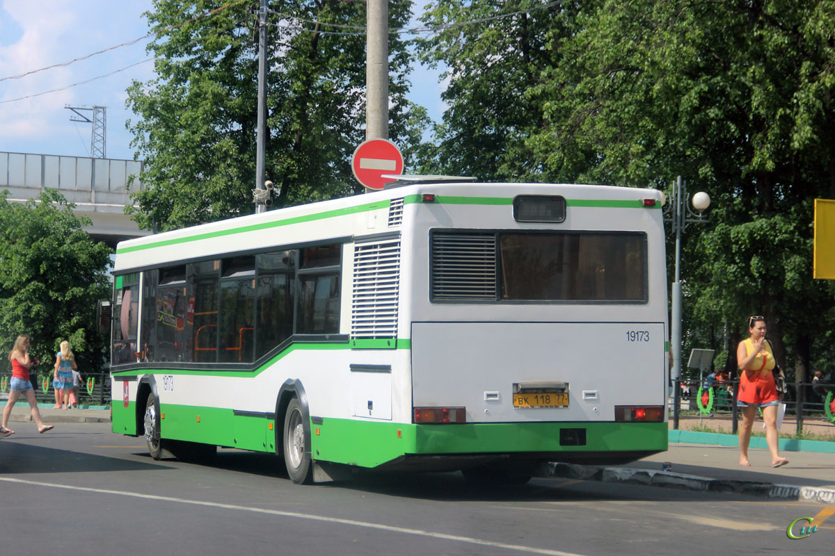 Москва. МАЗ-103.065 вк118