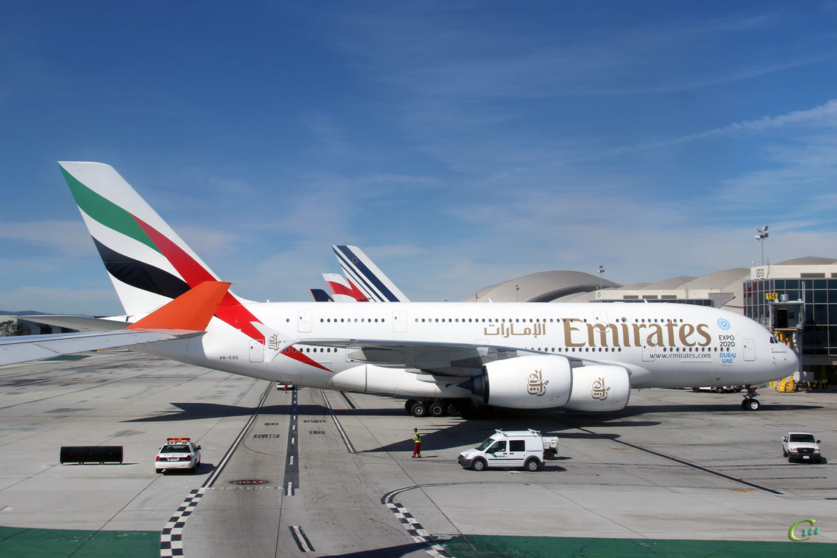 Лос-Анджелес. Самолет Airbus A380 (A6-EOD) авиакомпании Emirates Airline
