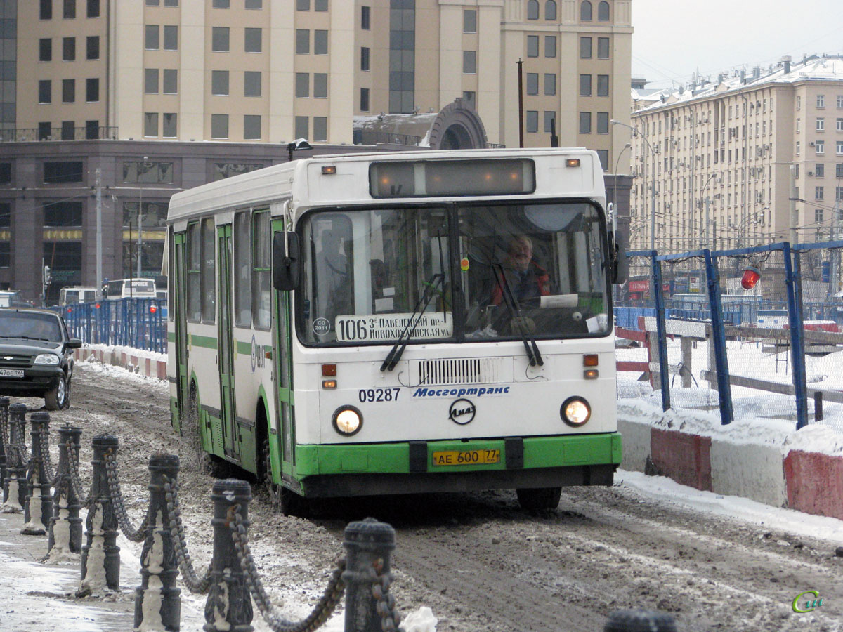 Москва. ЛиАЗ-5256.25 ае600