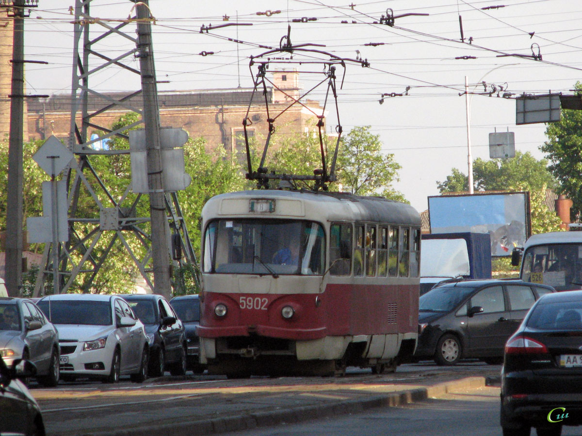 Киев. Tatra T3R.P №5902