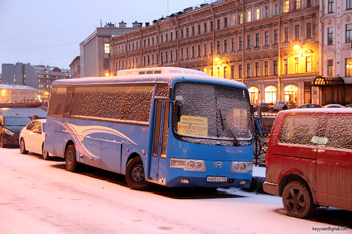 Санкт-Петербург. Hyundai AeroTown м405те
