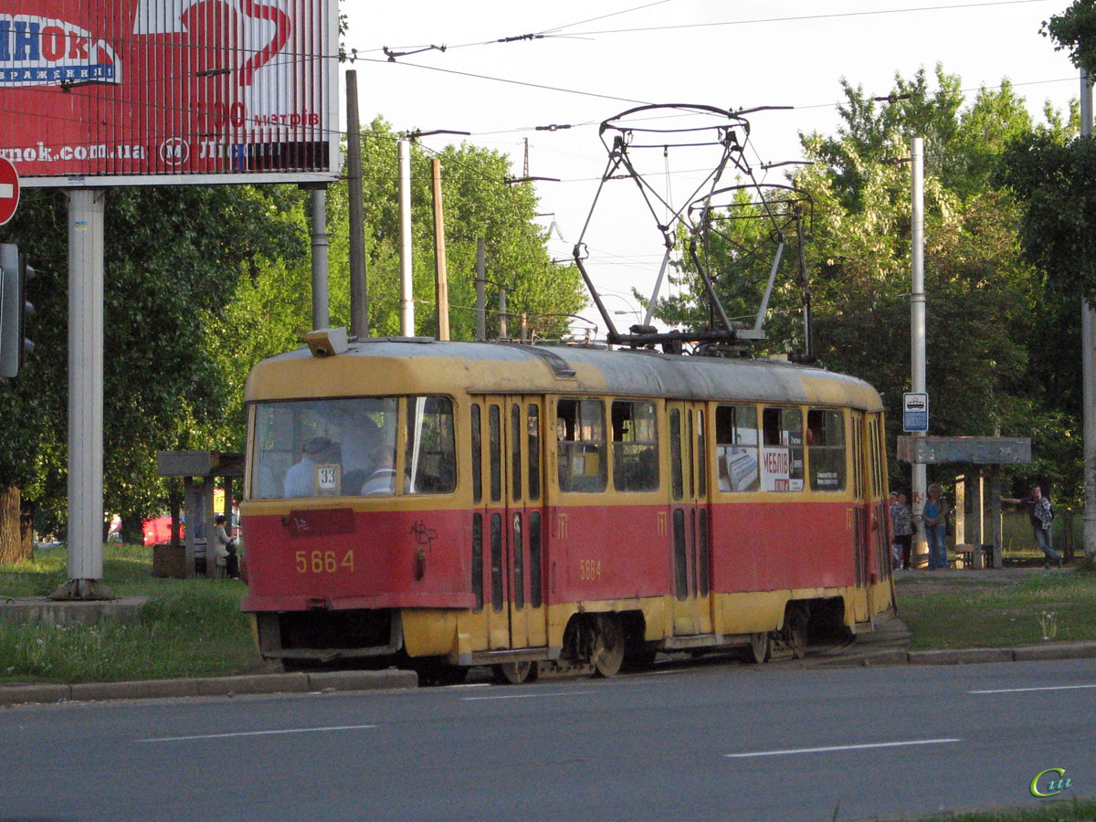 Киев. Tatra T3SU №5664