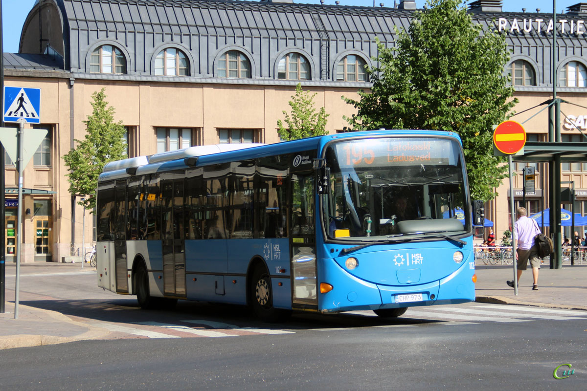 Автобусы в хельсинки. Lahti автобус. Автобус Хельсинки. Автовокзал Хельсинки. Городской автобус Хельсинки.