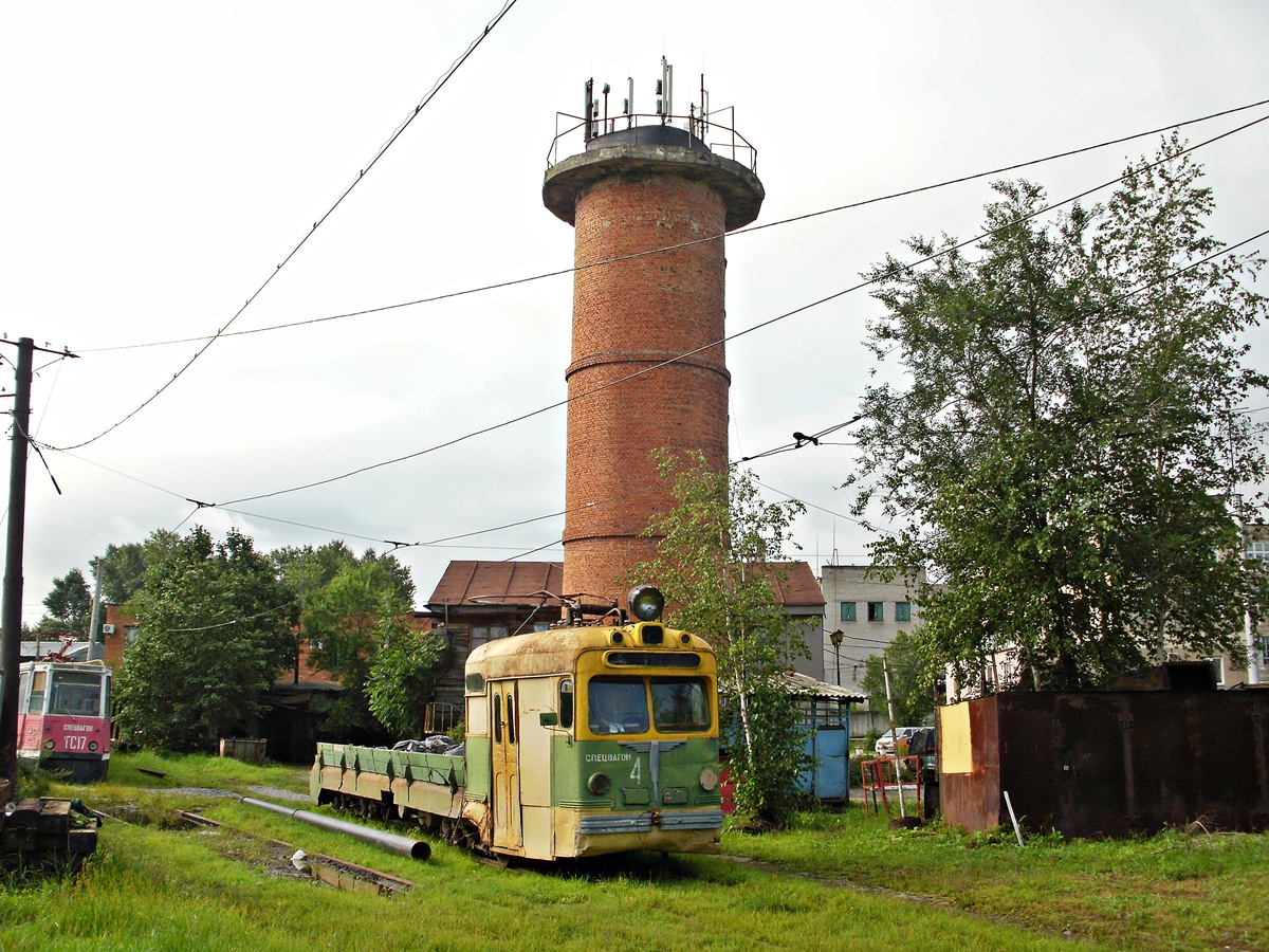 Хабаровск. МТВ-82 №4, ВТК-24 №17