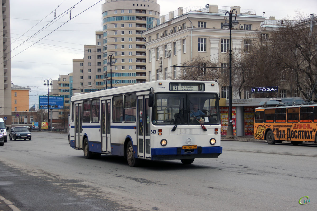 Екатеринбург. ЛиАЗ-5256.40 ве042