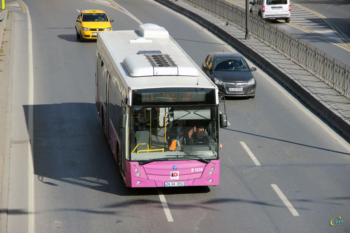 Стамбул. Temsa Avenue LF 34 GA 3892