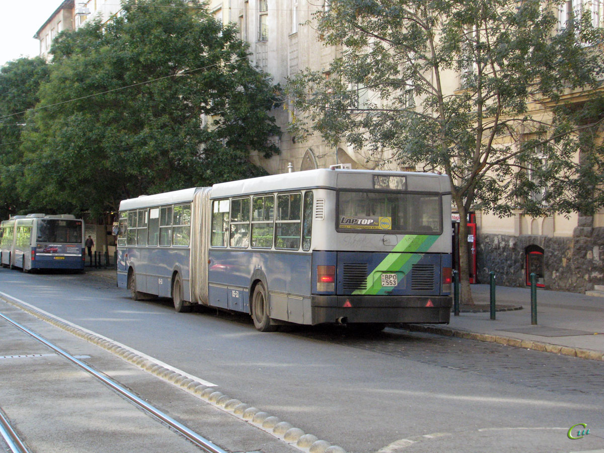 Будапешт. Ikarus 435 BPO-553