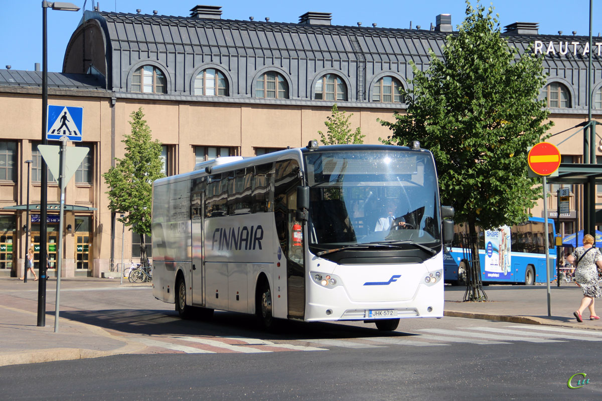 Хельсинки. Scania OmniExpress 340 JHK-572