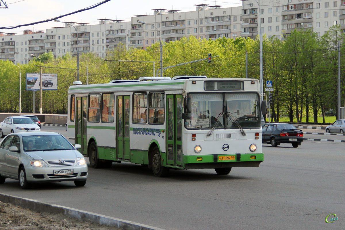 Москва. ЛиАЗ-5256.25 ае036