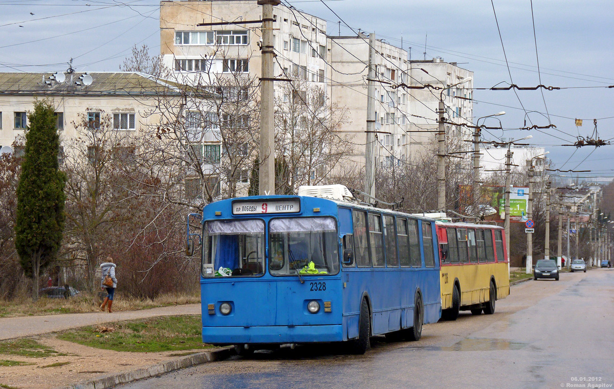 Севастополь. ЗиУ-682В00 №2328