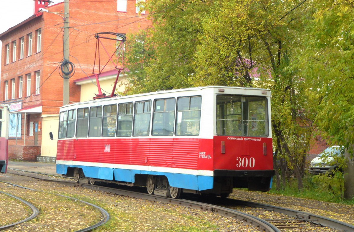 Томск. 71-605 (КТМ-5) №300