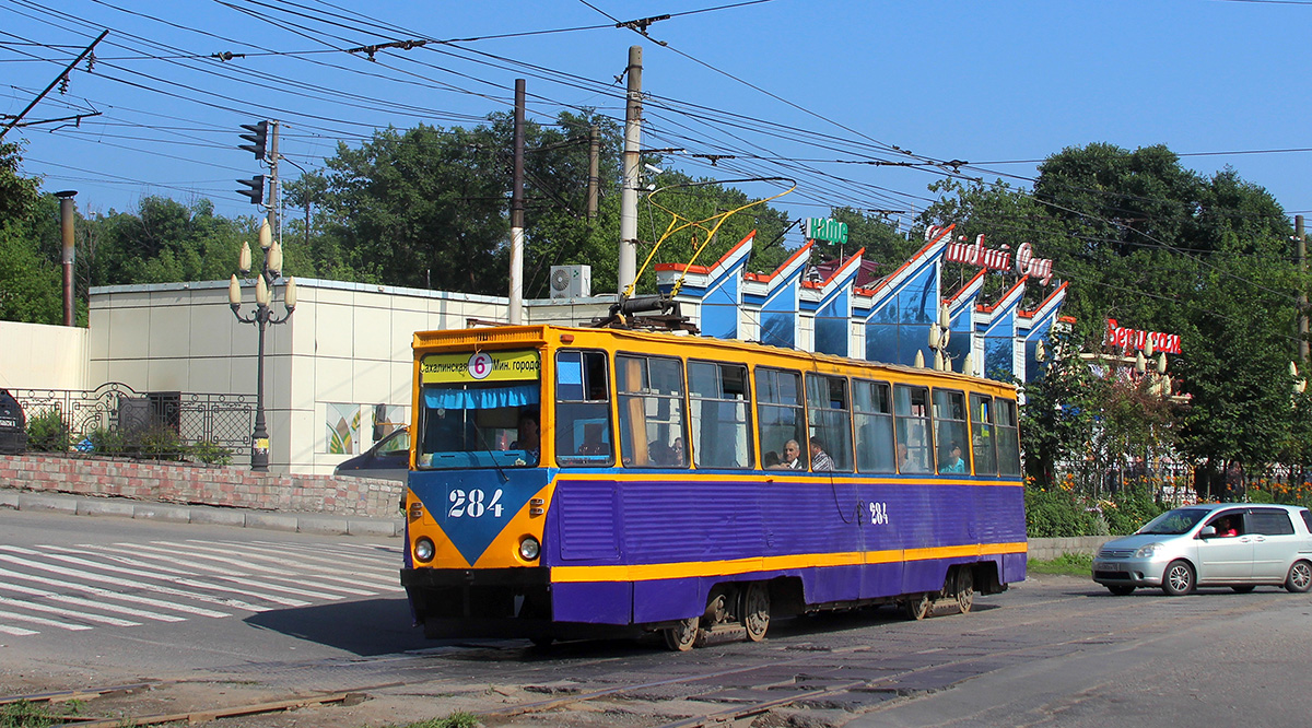 Владивосток. 71-605А (КТМ-5А) №284