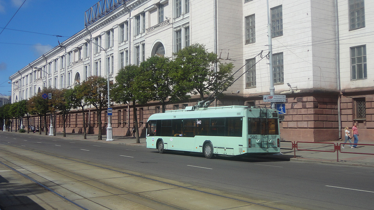 Минск. АКСМ-32102 №5443