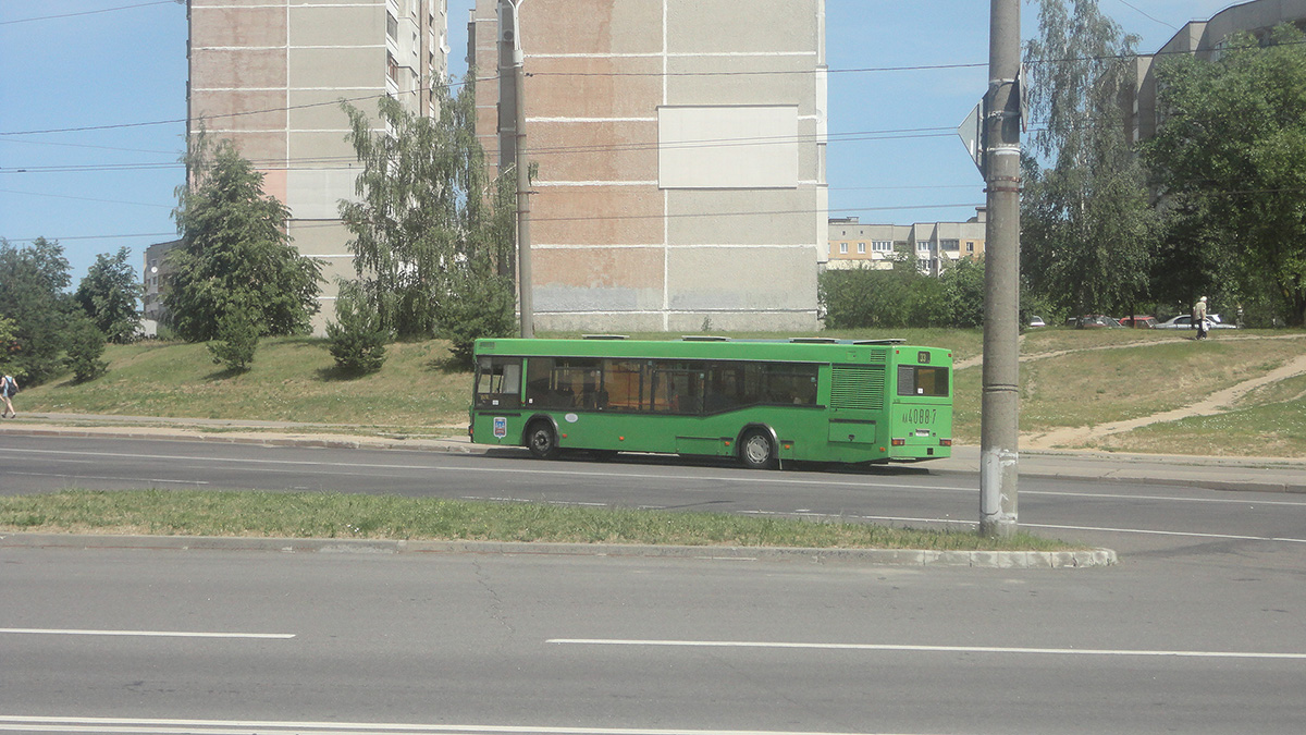 Минск. МАЗ-103.065 AA4088-7