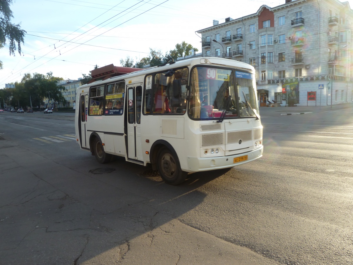 Новокузнецк. ПАЗ-32054 ас219