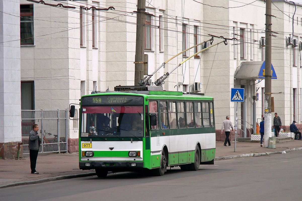 Житомир. Škoda 14TrM №077