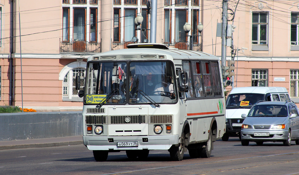 Иркутск. ПАЗ-32054 а069ут
