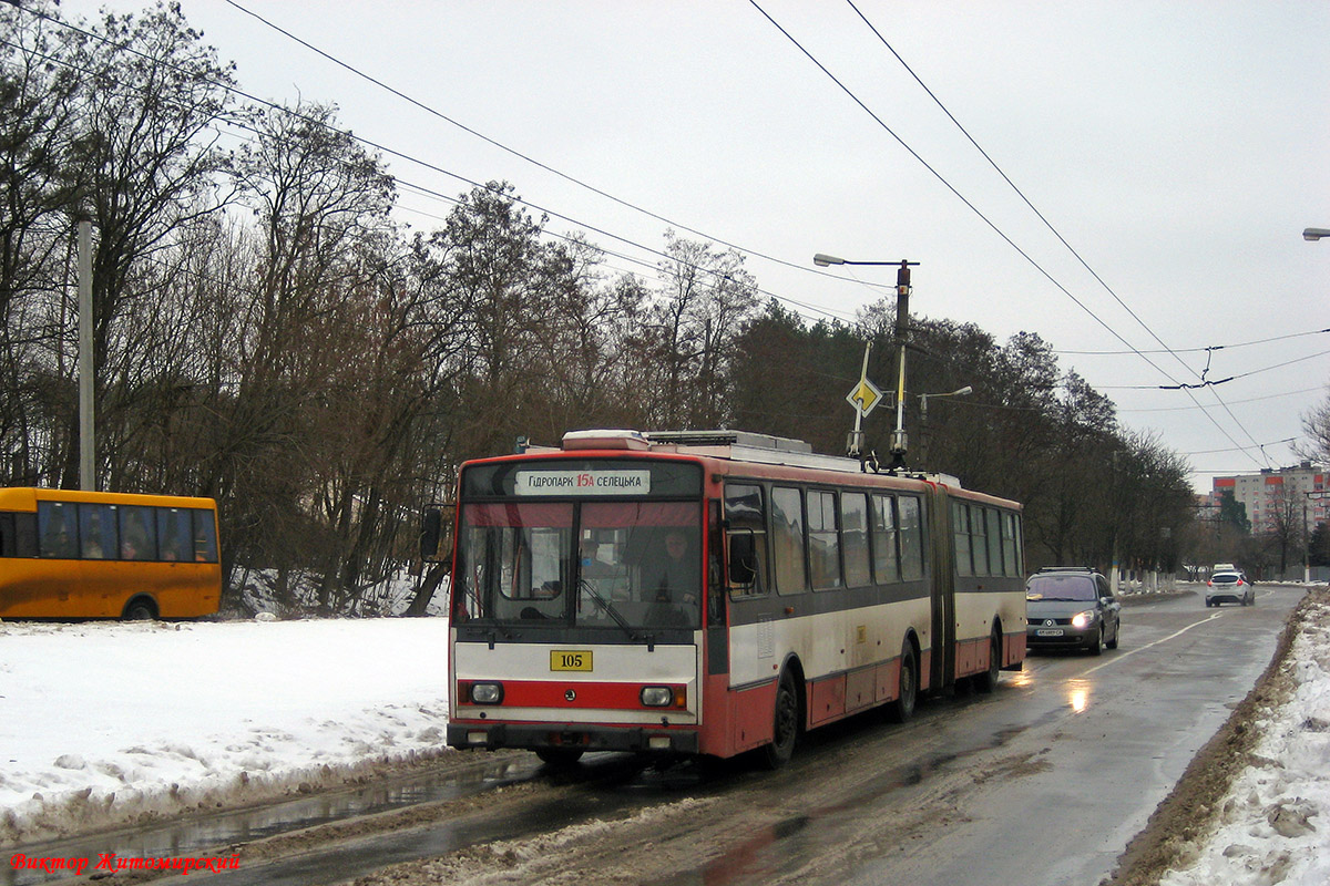 Житомир. Škoda 15TrM №105