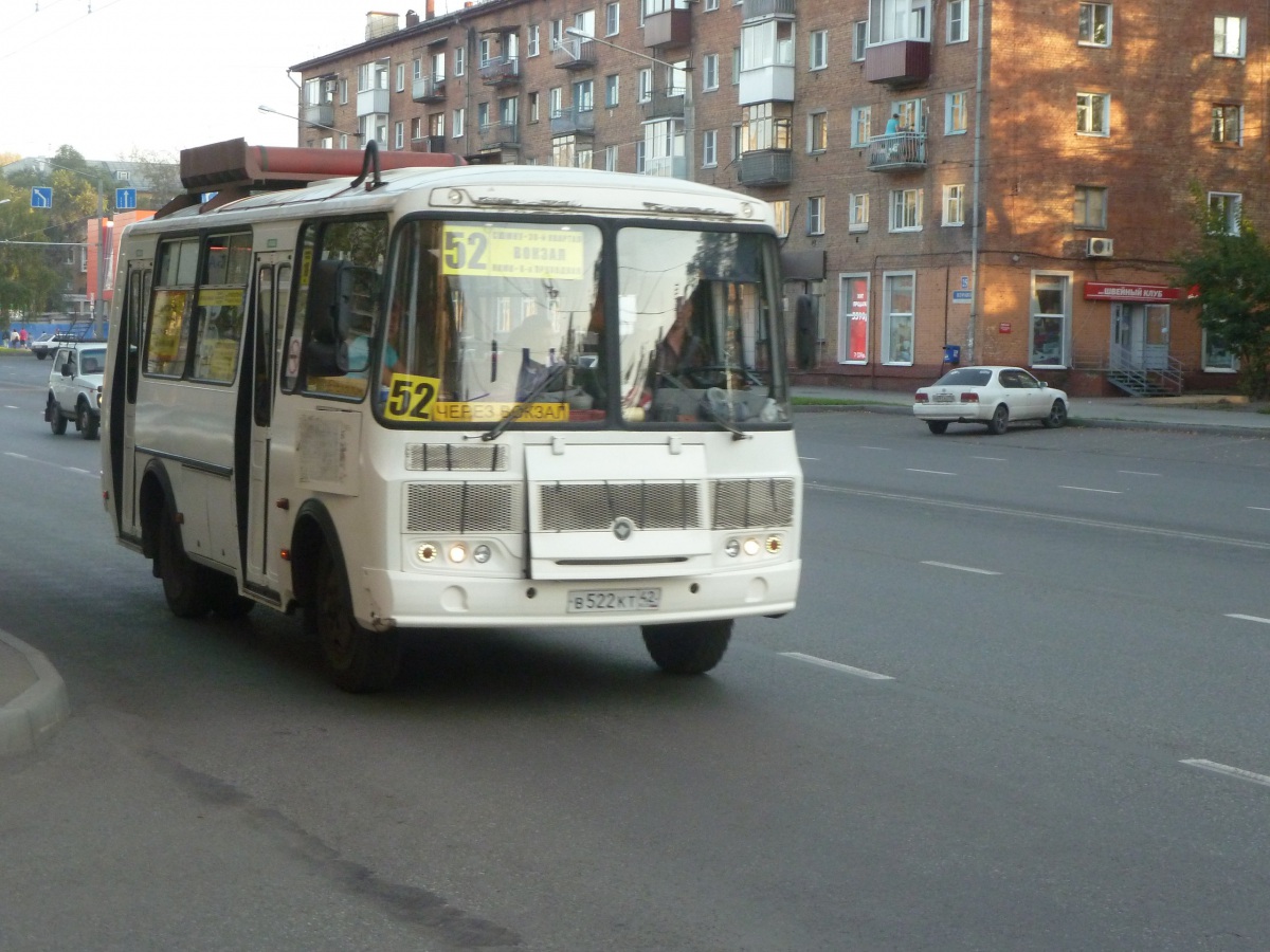 Новокузнецк. ПАЗ-32054 в522кт