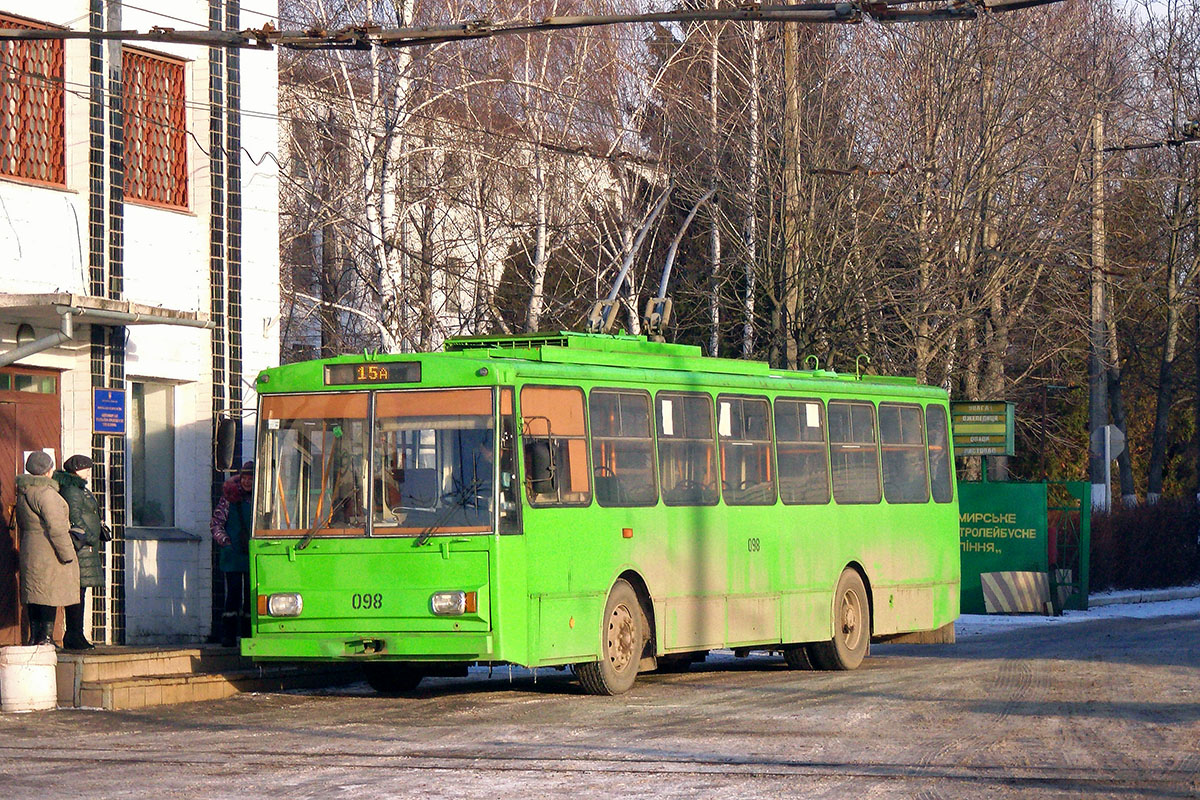 Житомир. Škoda 14Tr02 №098