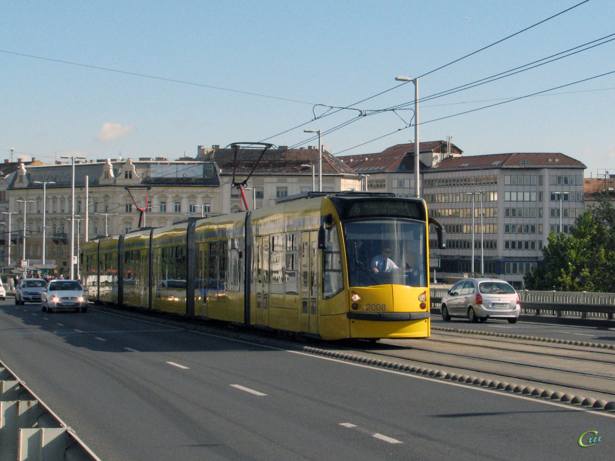 Будапешт. Siemens Combino Supra NF12B №2008