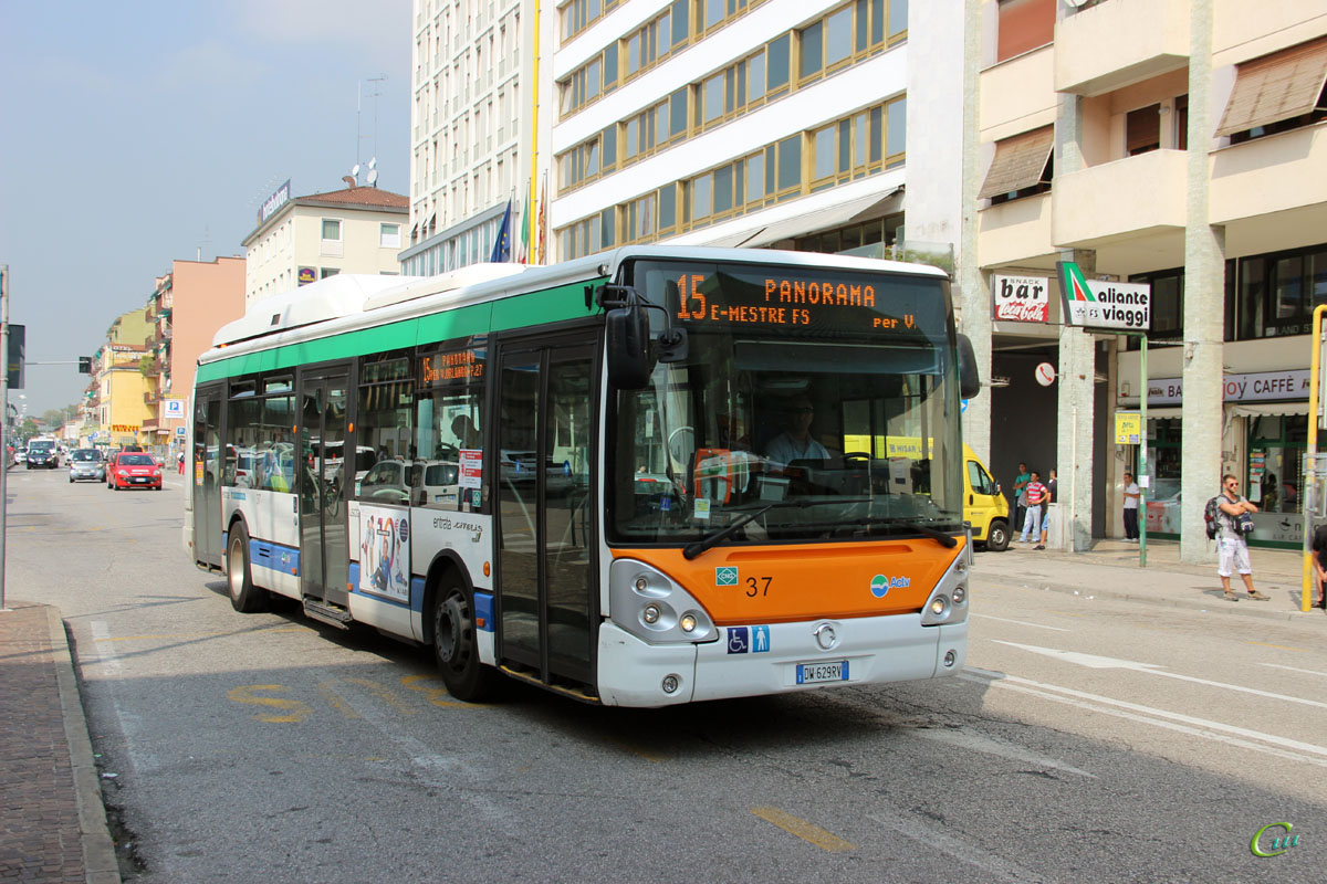 Венеция. Irisbus Citelis 12M CNG DW 629RV
