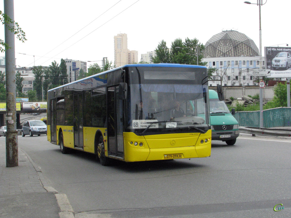 Киев. ЛАЗ-А183 079-09KA
