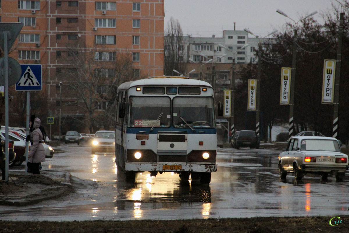 Волгодонск. ЛиАЗ-677М ак826