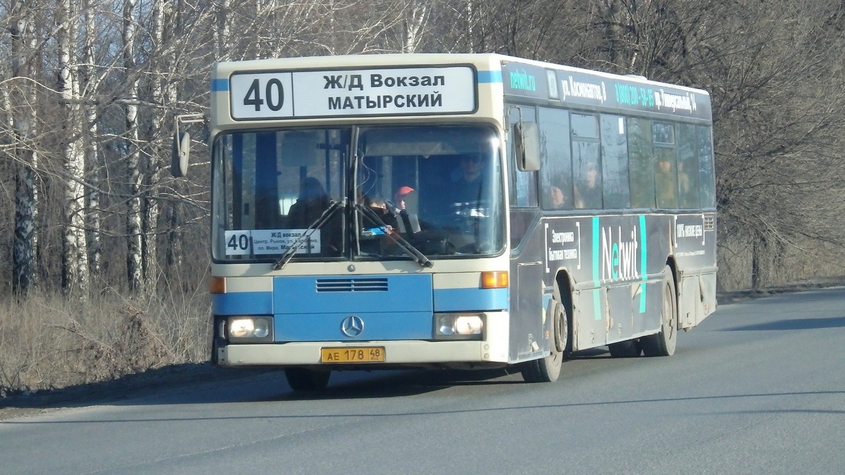 Липецк. Mercedes-Benz O405N ае178