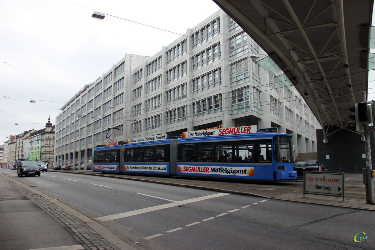 Мюнхен. Adtranz R2.2 №2166