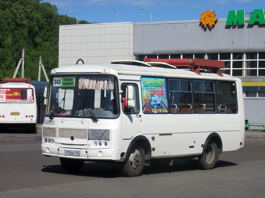 Новокузнецк. ПАЗ-32054 т772ес
