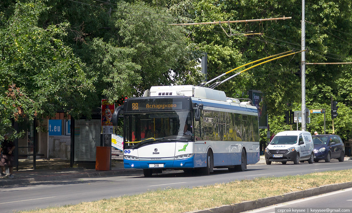 Варна. Škoda 26Tr Solaris №318